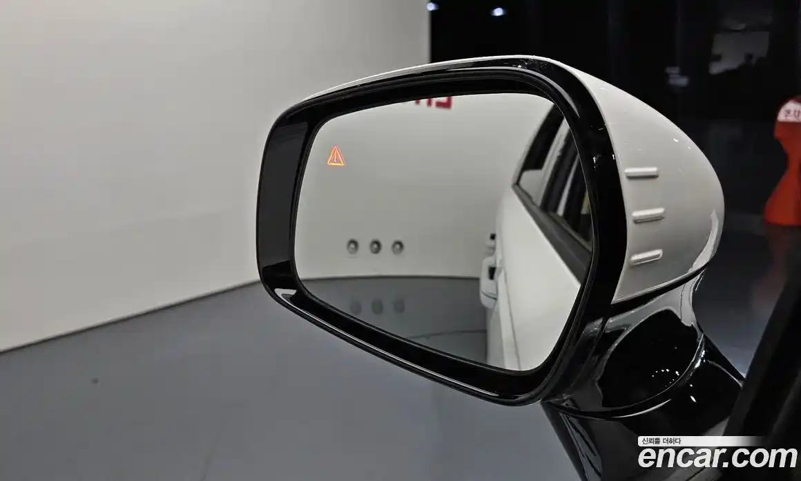 Kia Canival 2022 2.2 Автомат в Москве № 716612, фото 16