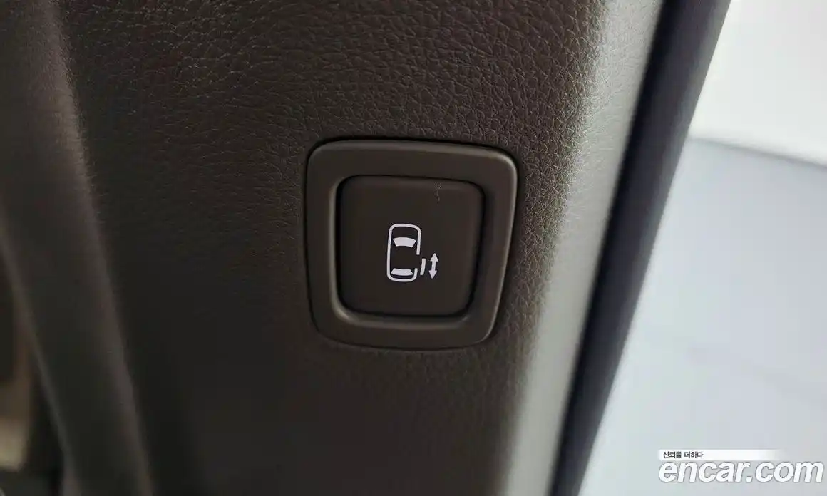 Kia Canival 2022 2.2 Автомат в Москве № 716612, фото 19