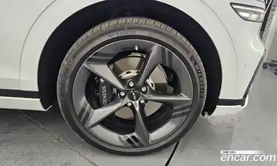 Genesis GV70 2025 2.5 Автомат в Москве № 716712, миниатюра 4