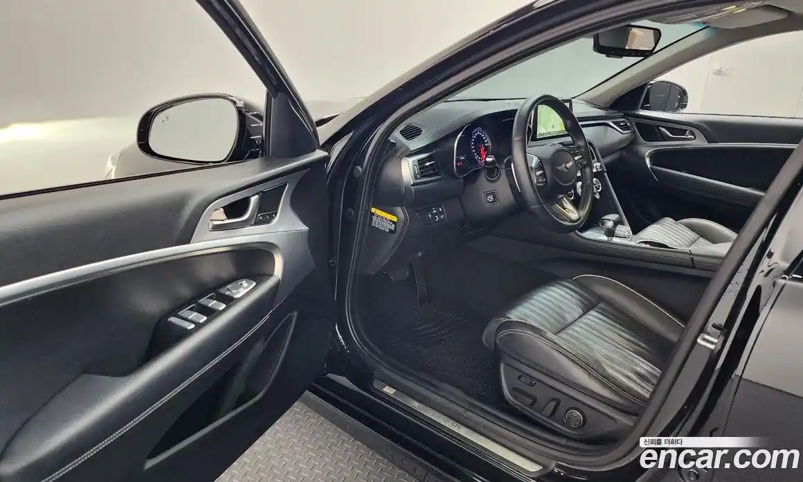 Genesis G70 2019 2.0 Автомат в Москве № 716847, фото 10