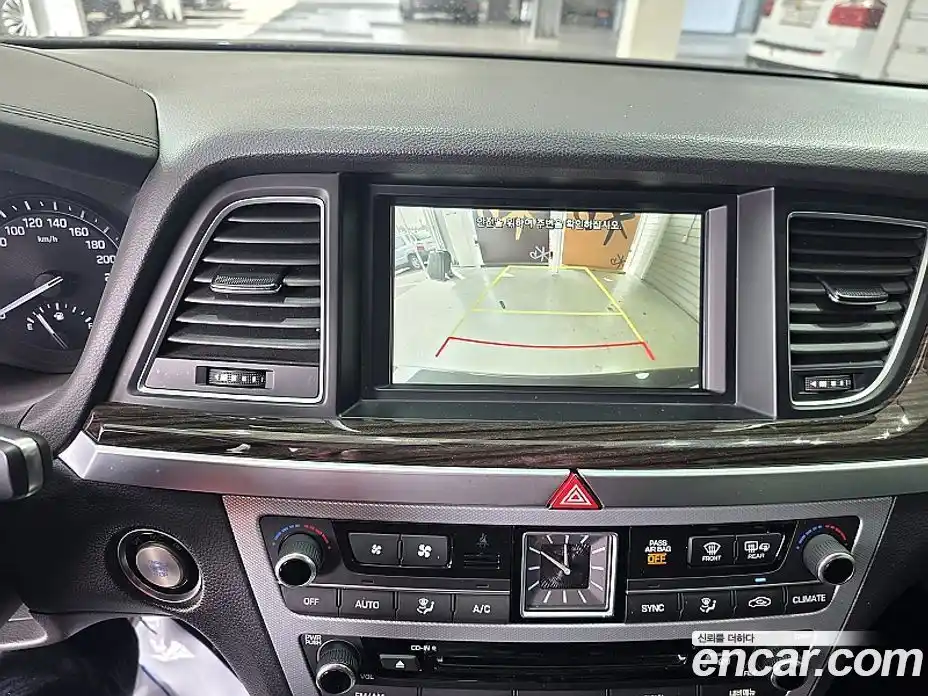 Genesis G80 2016 3.3 Автомат в Москве № 716872, фото 12