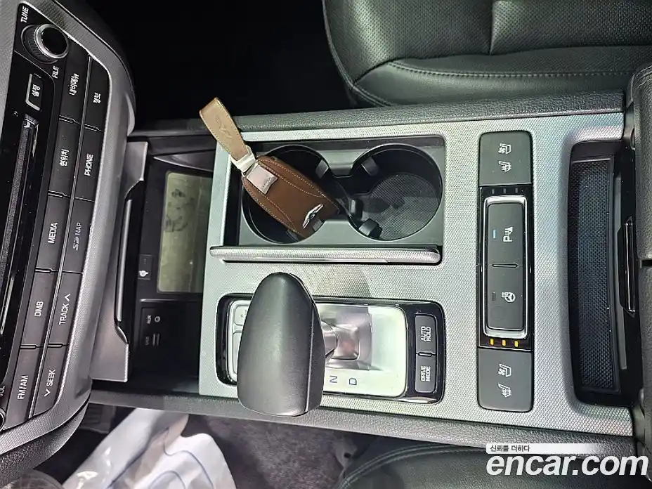 Genesis G80 2016 3.3 Автомат в Москве № 716872, фото 13