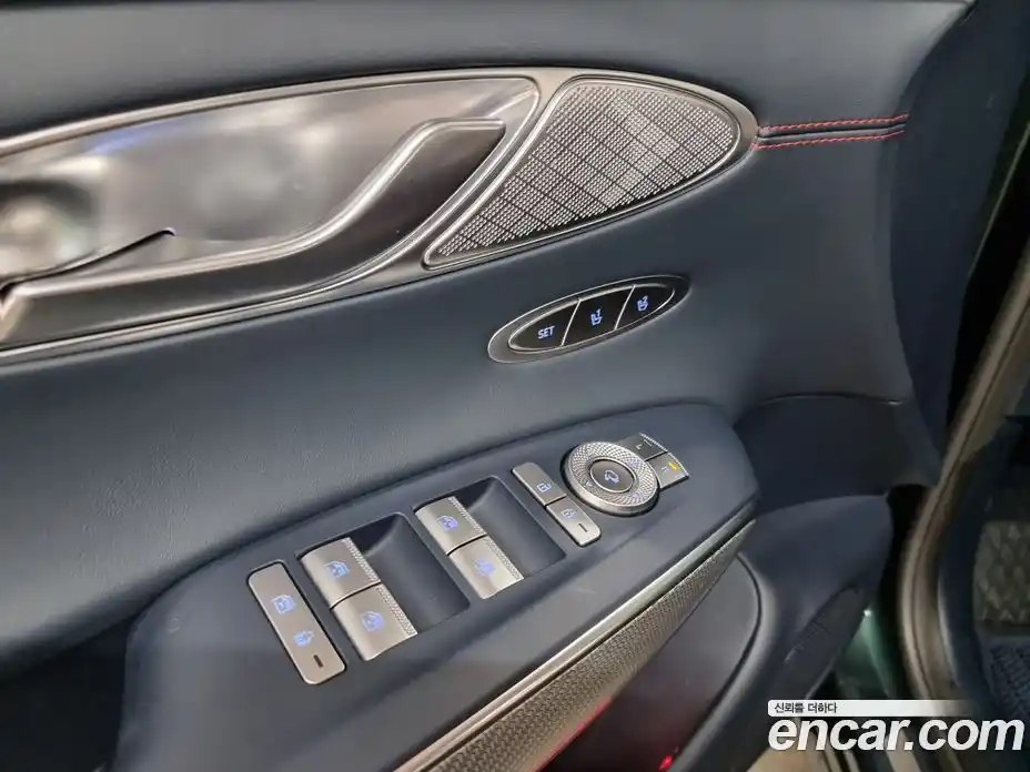 Genesis GV70 2021 2.5 Автомат в Москве № 716978, фото 19