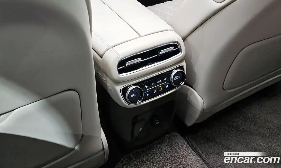 Genesis GV80 2022 3.0 Автомат в Москве № 717138, фото 18