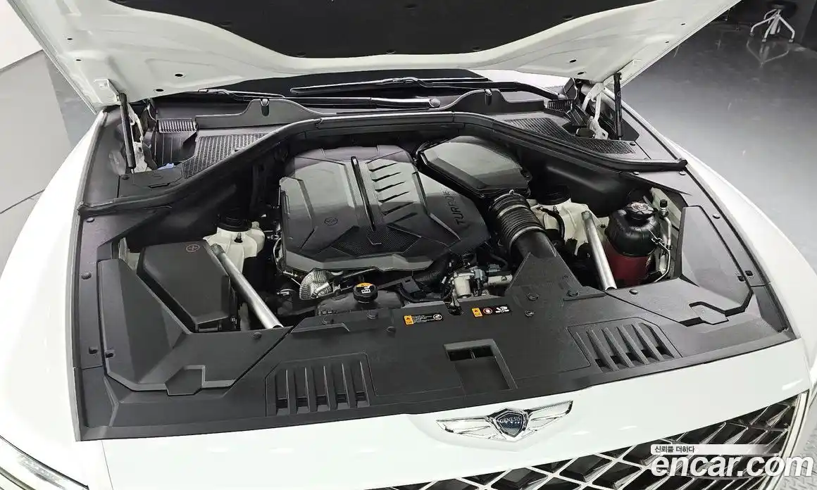 Genesis GV80 2022 3.0 Автомат в Москве № 717138, фото 5