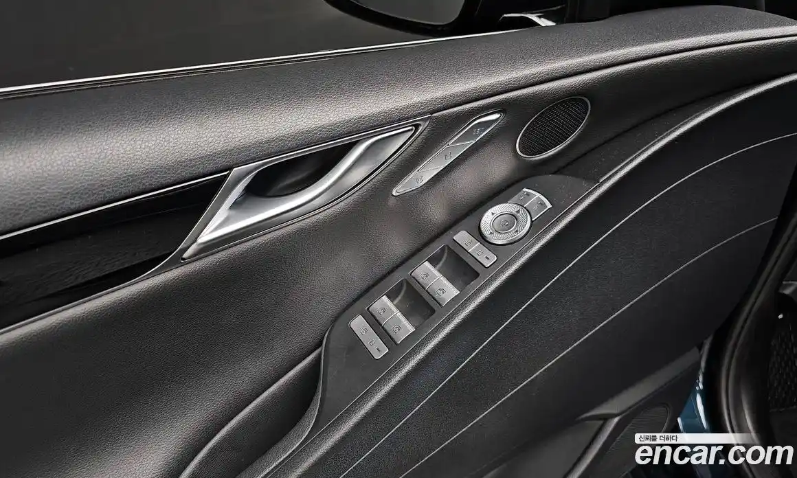 Genesis G80 2021 2.5 Автомат в Москве № 717211, фото 17