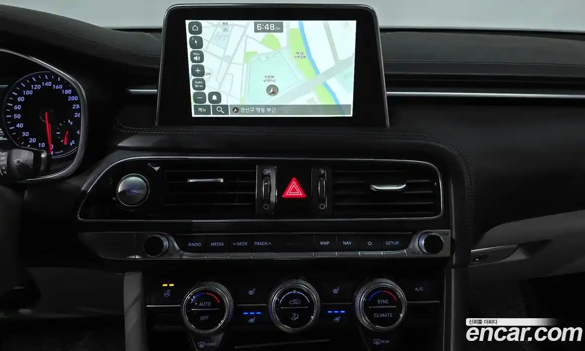 Genesis G70 2017 2.0 Автомат в Москве № 717256, фото 13