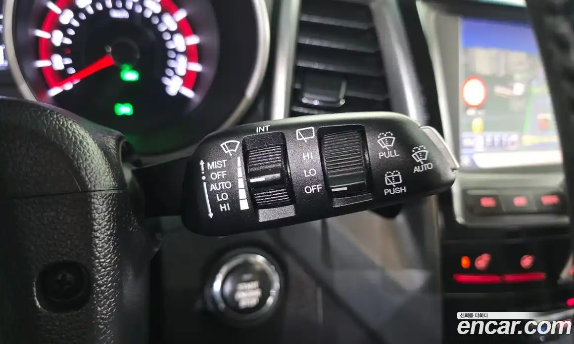 SsangYong TIBOLI 2018 1.6 Автомат в Москве № 717925, фото 17