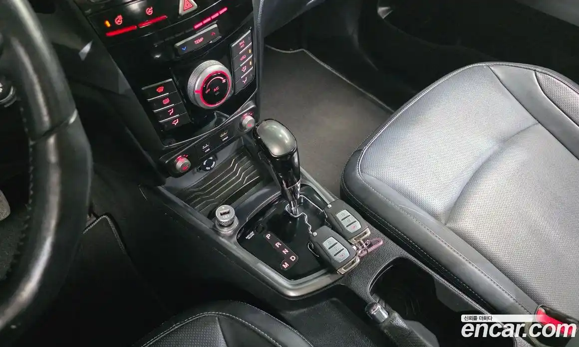 SsangYong TIBOLI 2018 1.6 Автомат в Москве № 717925, фото 9