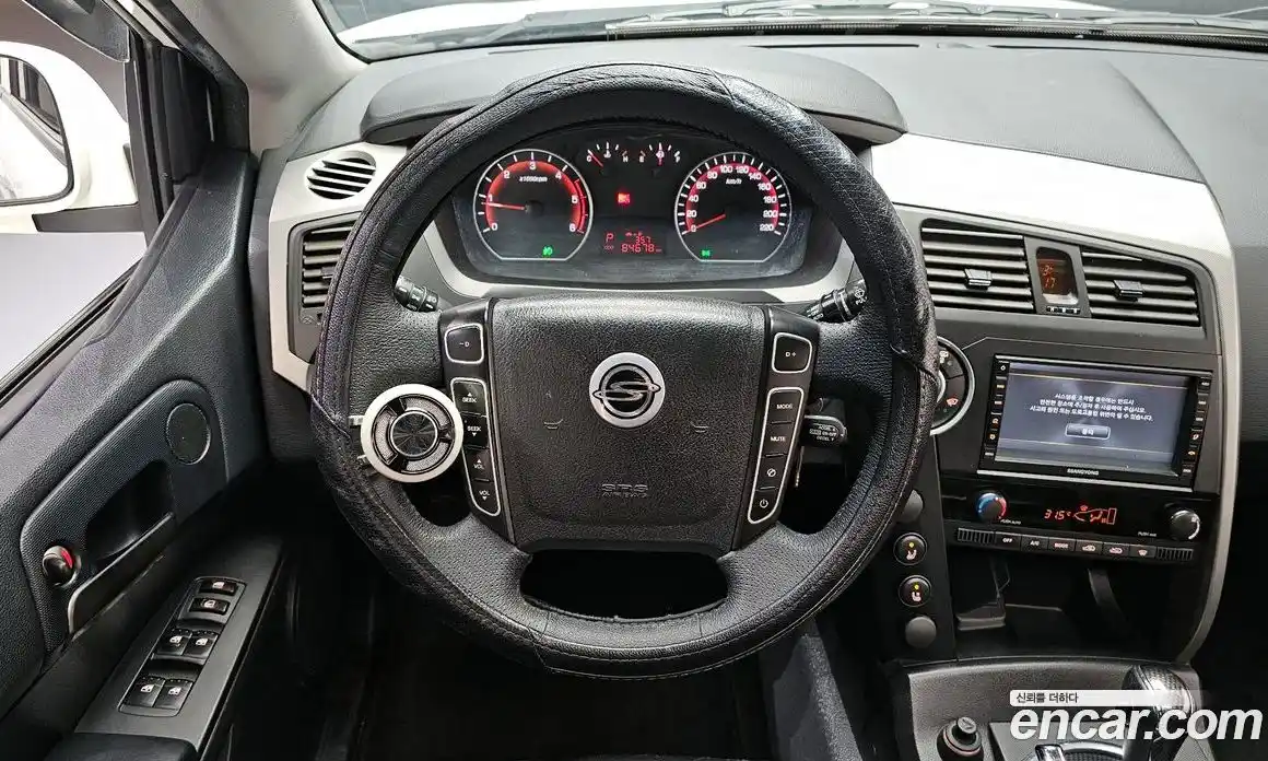 SsangYong Korando 2013 2.0 Автомат в Москве № 717952, фото 13