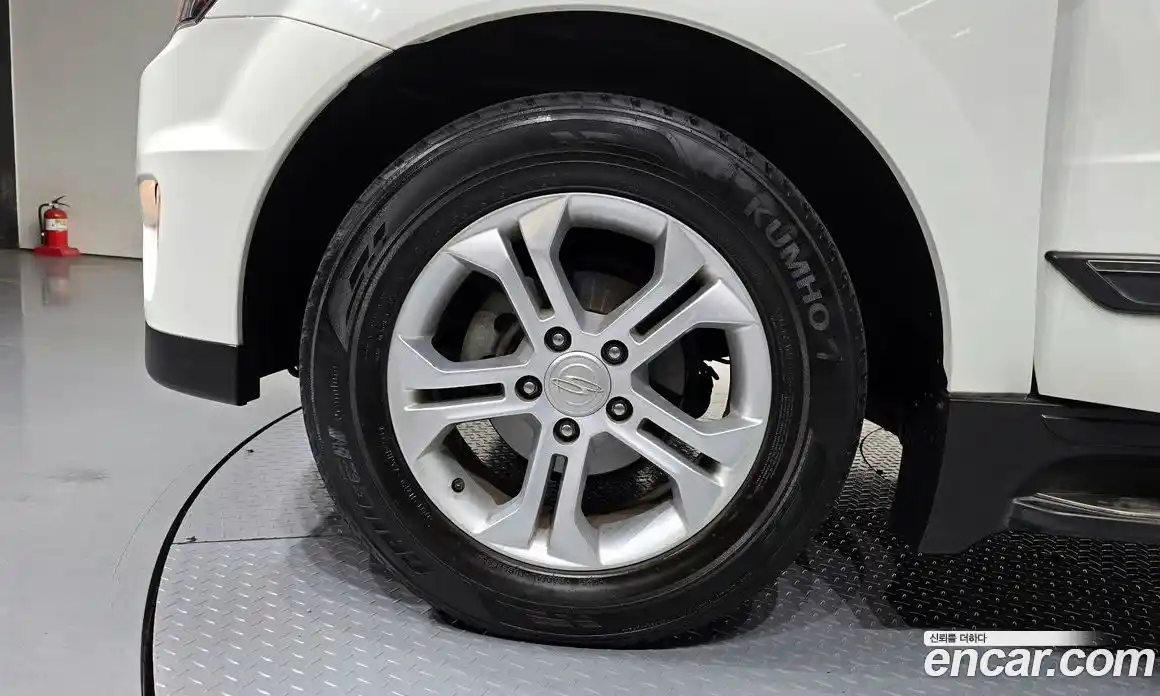 SsangYong Korando 2013 2.0 Автомат в Москве № 717952, фото 5