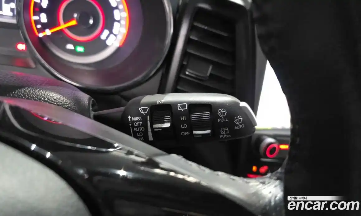 SsangYong TIBOLI 2018 1.6 Автомат в Москве № 718229, фото 17