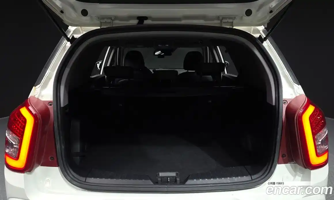 SsangYong TIBOLI 2018 1.6 Автомат в Москве № 718229, фото 20