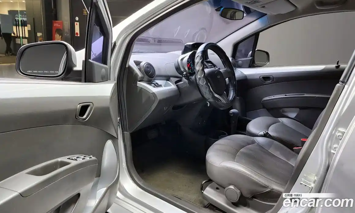 Chevrolet Spark 2014 1.0 Автомат в Москве № 718978, фото 11