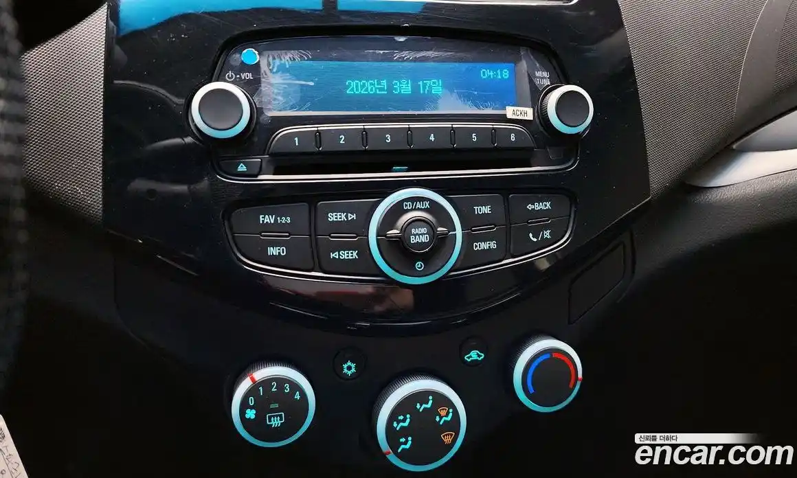 Chevrolet Spark 2014 1.0 Автомат в Москве № 718978, фото 18