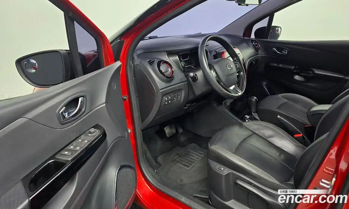 Renault QM3 2016 1.5 Автомат в Москве № 719095, фото 11