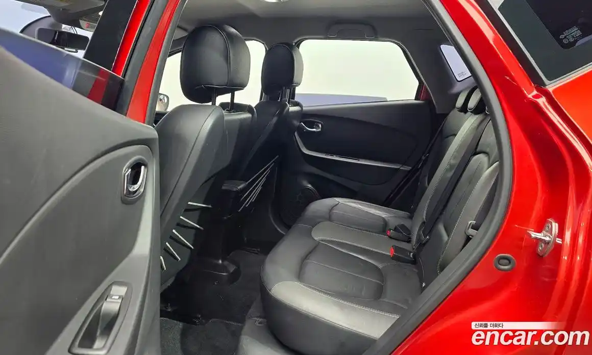 Renault QM3 2016 1.5 Автомат в Москве № 719095, фото 12