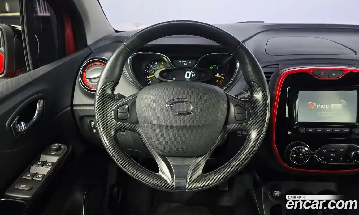 Renault QM3 2016 1.5 Автомат в Москве № 719095, фото 13