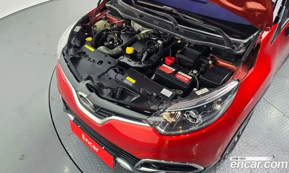 Renault QM3 2016 1.5 Автомат в Москве № 719095, фото 6