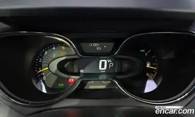 Renault QM3 2016 1.5 Автомат в Москве № 719095, миниатюра 8