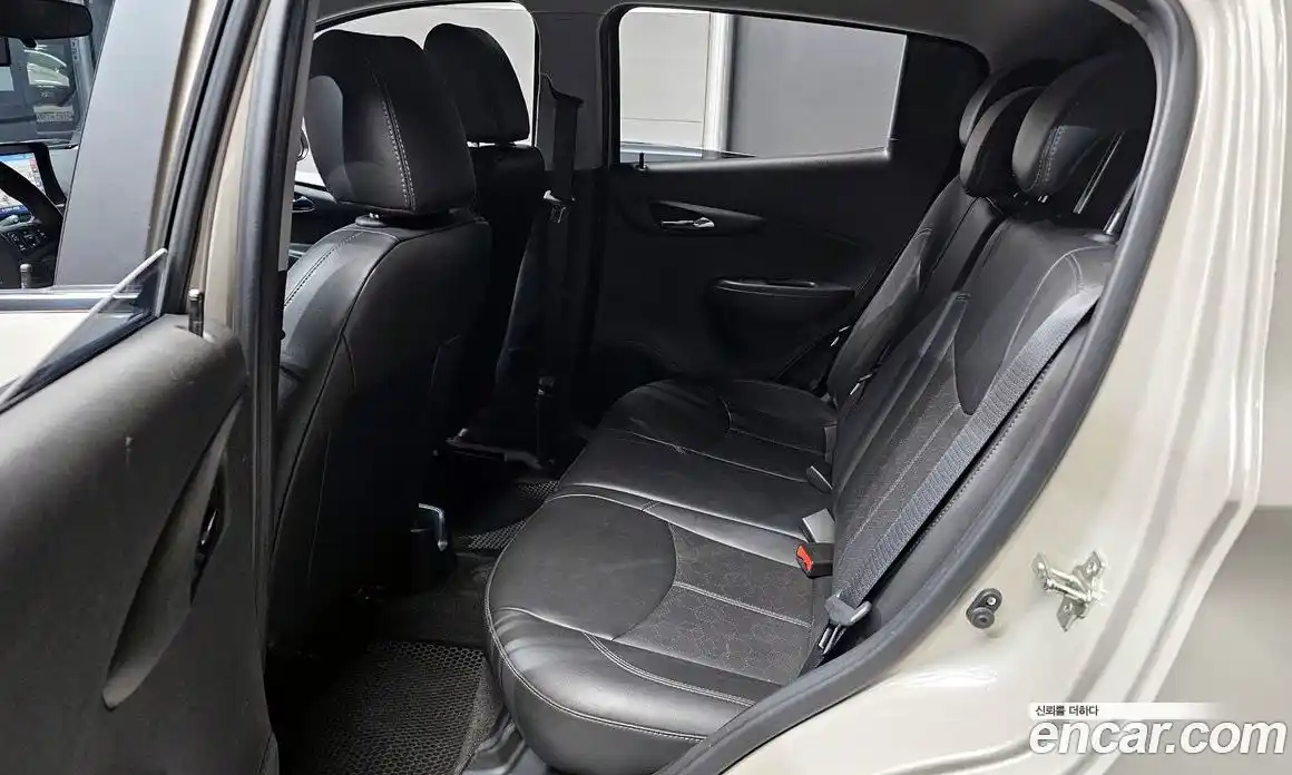 Chevrolet Spark 2017 1.0 Автомат в Москве № 719289, фото 13