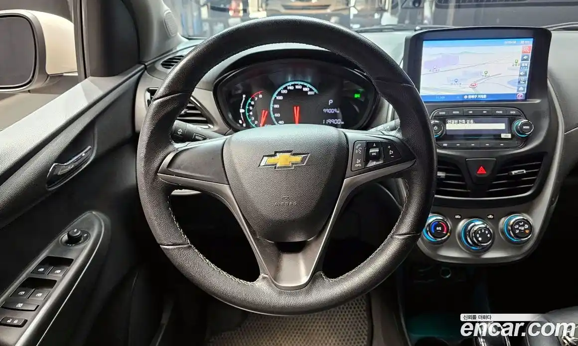 Chevrolet Spark 2017 1.0 Автомат в Москве № 719289, фото 14