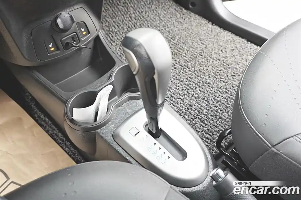 Chevrolet Spark 2015 1.0 Автомат в Москве № 719438, фото 9