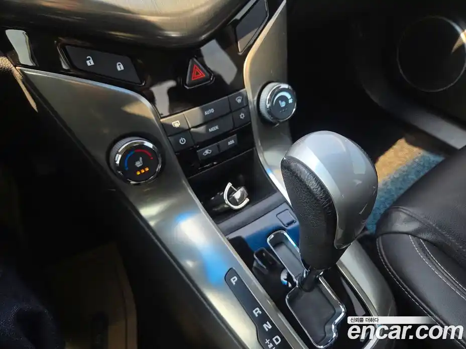 Chevrolet Cruze 2013 1.8 Автомат в Москве № 719520, фото 15