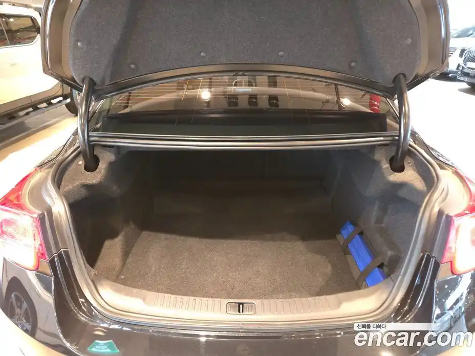 Chevrolet Malibu 2012 2.0 Автомат в Москве № 719574, фото 15