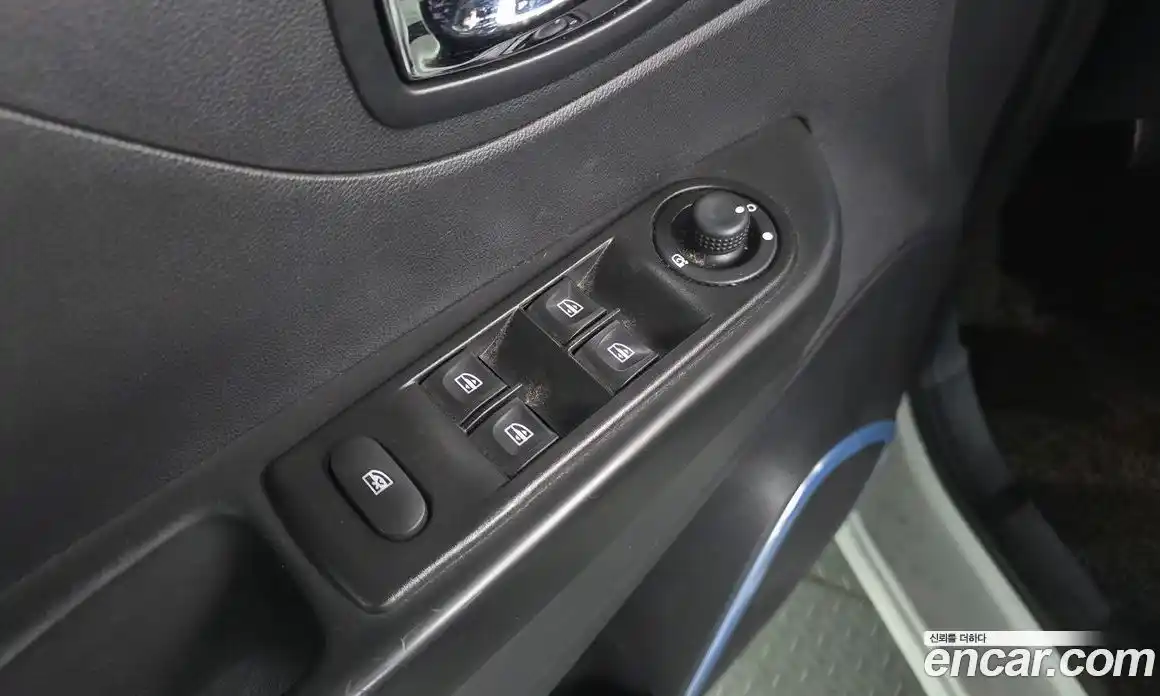 Renault QM3 2017 1.5 Автомат в Москве № 720111, фото 17