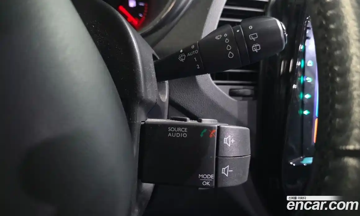 Renault QM3 2017 1.5 Автомат в Москве № 720111, фото 18