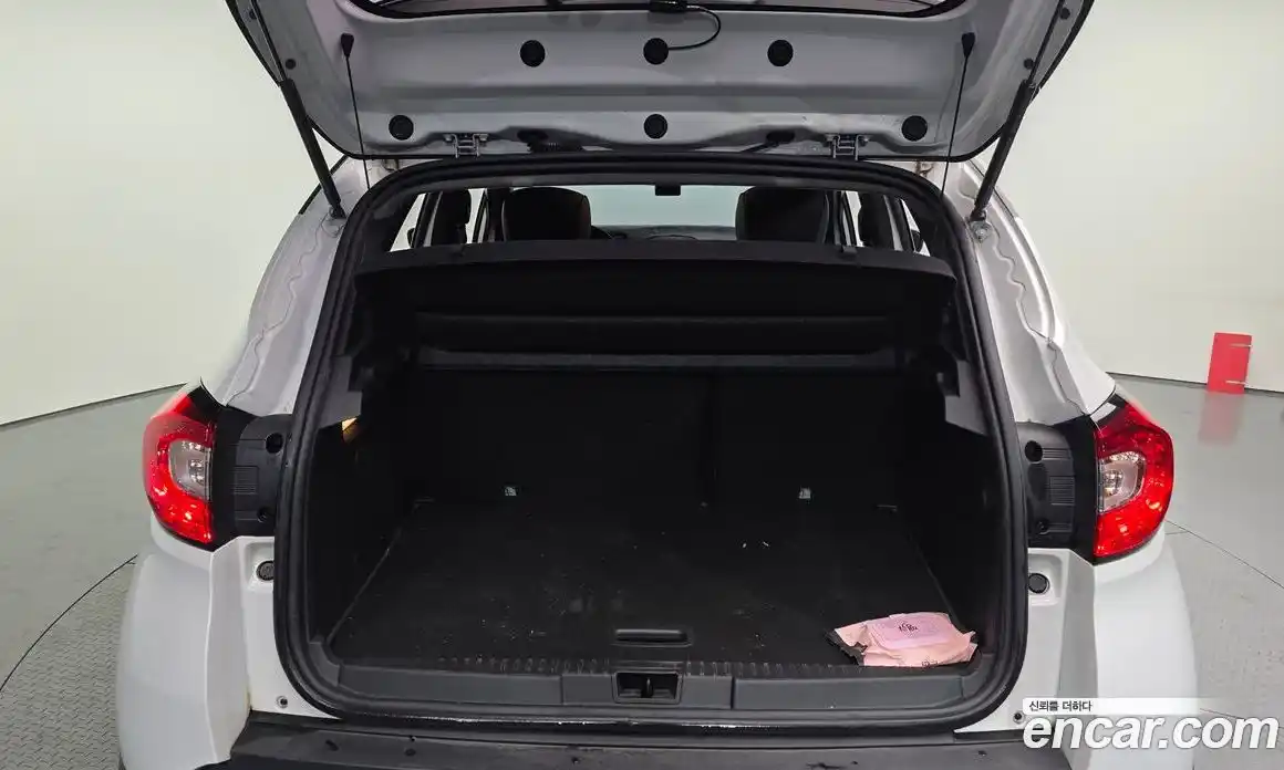 Renault QM3 2017 1.5 Автомат в Москве № 720111, фото 20