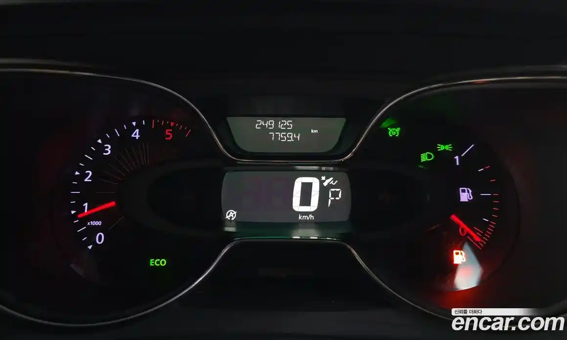 Renault QM3 2017 1.5 Автомат в Москве № 720111, фото 8