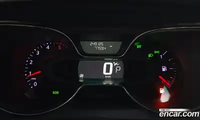 Renault QM3 2017 1.5 Автомат в Москве № 720111, миниатюра 8