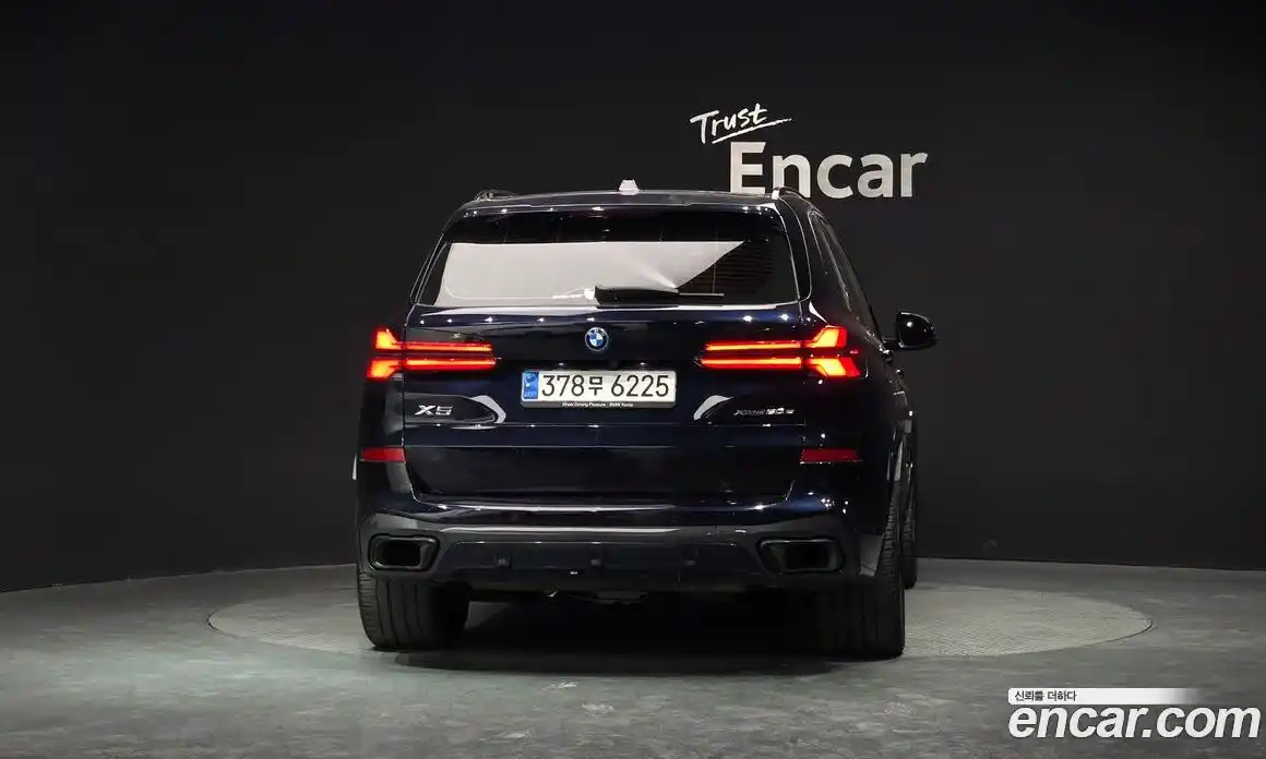 BMW X5 2024 3.0 Автомат в Москве № 720533, фото 4