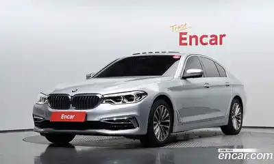 BMW 5-Series, 2019