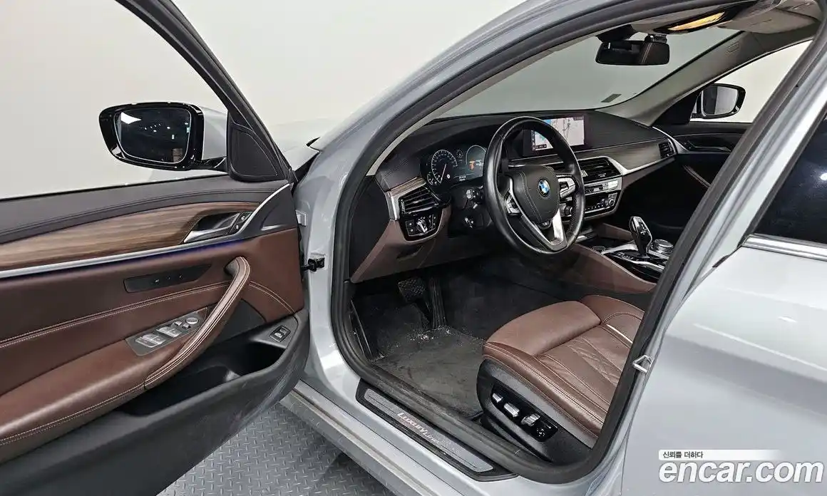 BMW 5-Series 2019 2.0 Автомат в Москве № 720765, фото 11