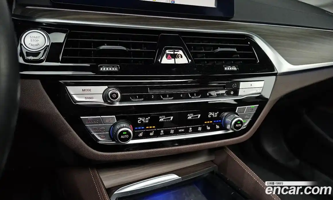 BMW 5-Series 2019 2.0 Автомат в Москве № 720765, фото 16