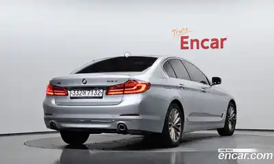 BMW 5-Series 2019 2.0 Автомат в Москве № 720765, миниатюра 2