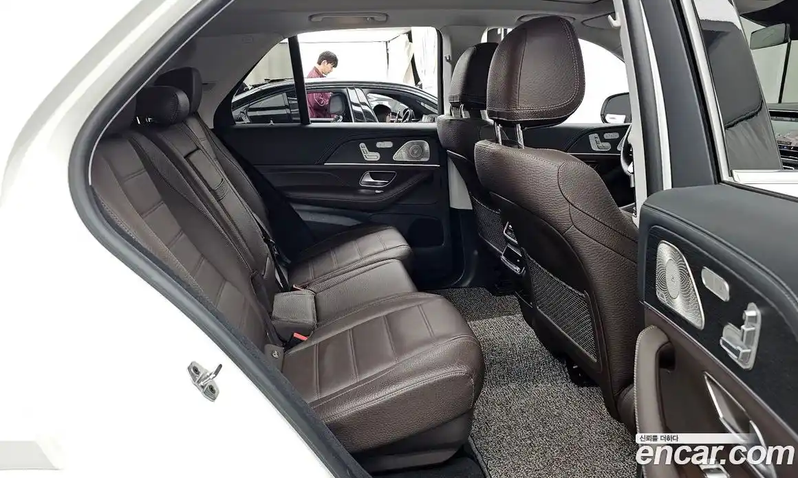 Mercedes-Benz GLE-Class 2023 3.0 Автомат в Москве № 721994, фото 12