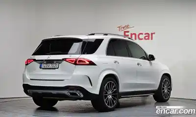 Mercedes-Benz GLE-Class 2023 3.0 Автомат в Москве № 721994, миниатюра 2