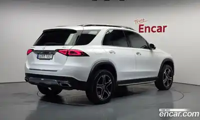 Mercedes-Benz GLE-Class 2022 2.0 Автомат в Москве № 722249, миниатюра 3