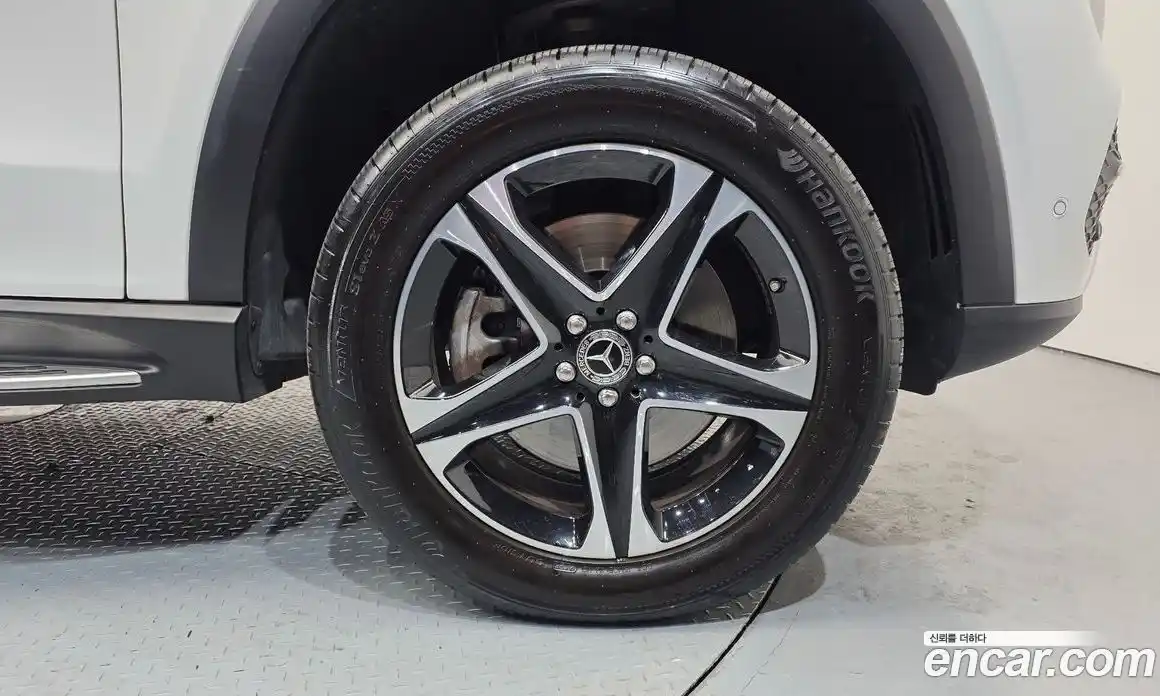 Mercedes-Benz GLE-Class 2022 2.0 Автомат в Москве № 722249, фото 5