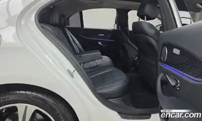 Mercedes-Benz E-Class 2017 2.0 Автомат в Москве № 722688, миниатюра 12