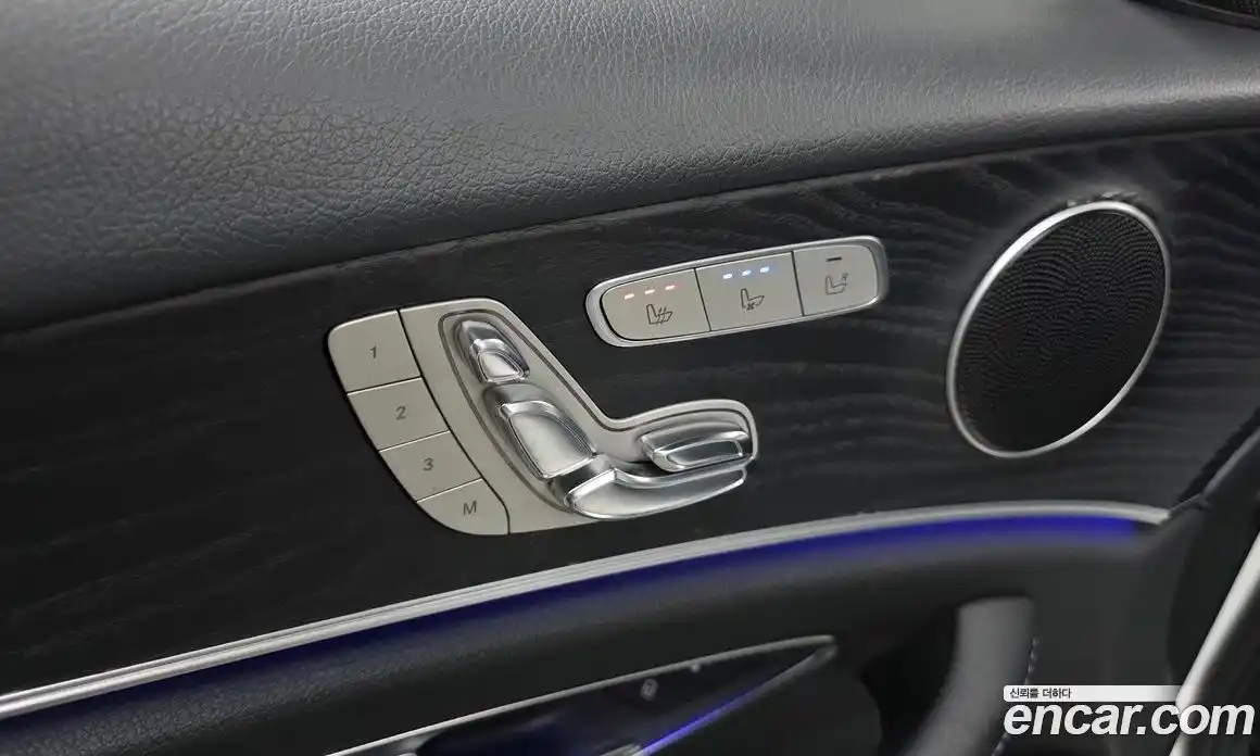 Mercedes-Benz E-Class 2017 2.0 Автомат в Москве № 722688, фото 16