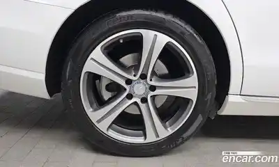 Mercedes-Benz E-Class 2017 2.0 Автомат в Москве № 722688, миниатюра 5