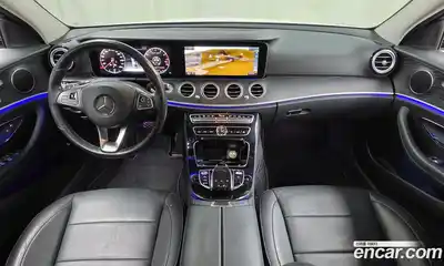 Mercedes-Benz E-Class 2017 2.0 Автомат в Москве № 722688, миниатюра 7