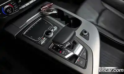 Audi Q7 2019 2.0 Автомат в Москве № 723401, миниатюра 9