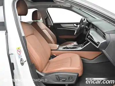 Audi A6 2023 2.0 Автомат в Москве № 723840, миниатюра 10