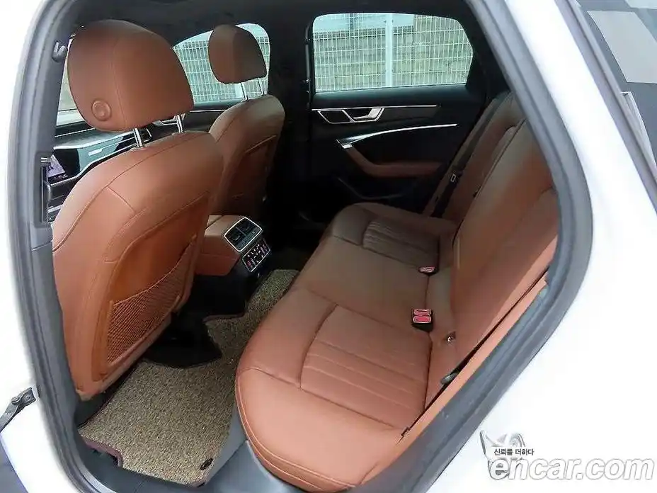 Audi A6 2021 2.0 Автомат в Москве № 723913, фото 7